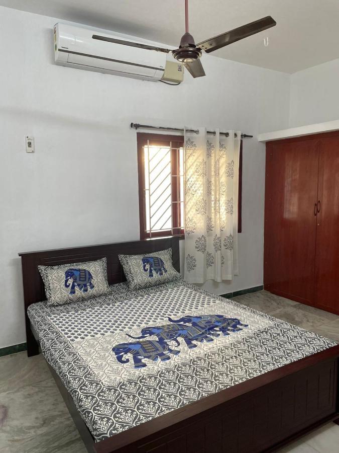 White House- 1Bk Pleasant Apartment With Open Terrace Коямпутур Екстер'єр фото